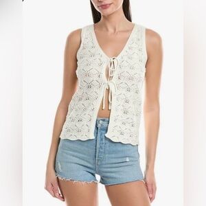 Knit cream vest
